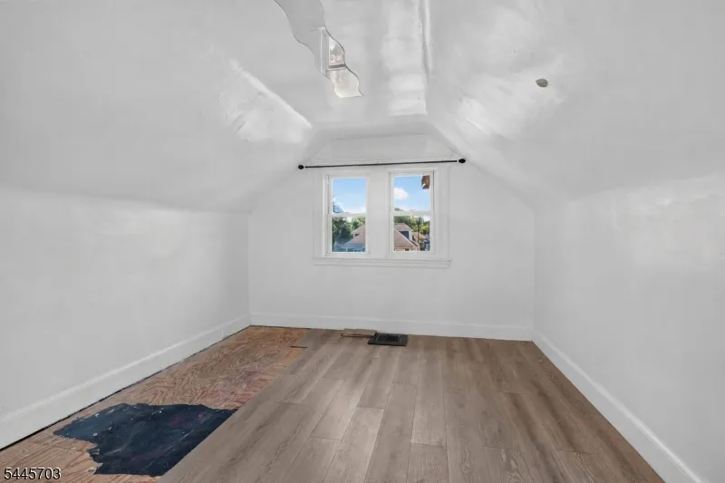 135 Morse Pl Englewood City, NJ 07631