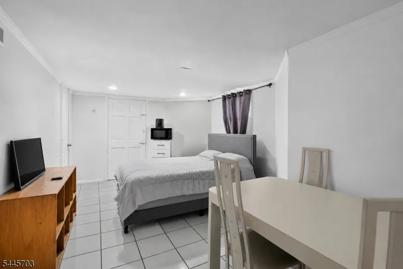 135 Morse Pl Englewood City, NJ 07631