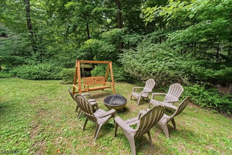 1 Woodlawn Rd Sparta, NJ 07871