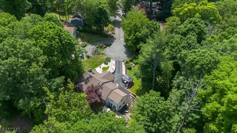 1 Woodlawn Rd Sparta, NJ 07871