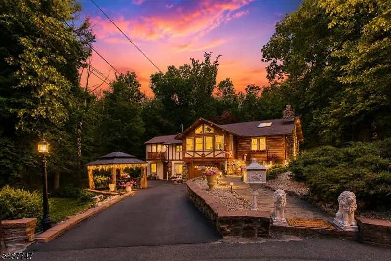 1 Woodlawn Rd Sparta, NJ 07871