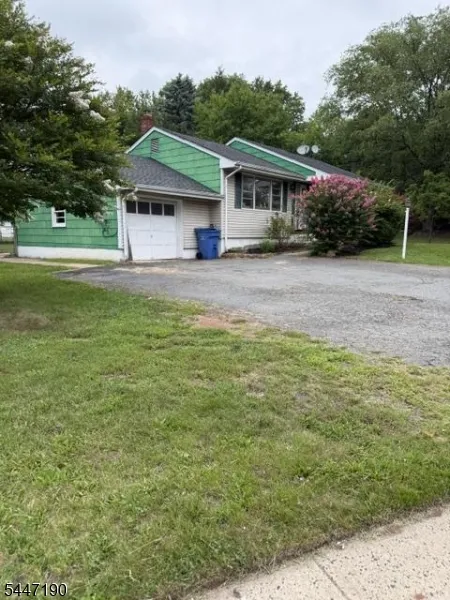 1508 New Durham Rd South Plainfield, NJ 07080