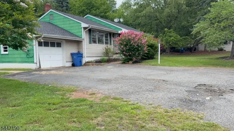 1508 New Durham Rd South Plainfield, NJ 07080