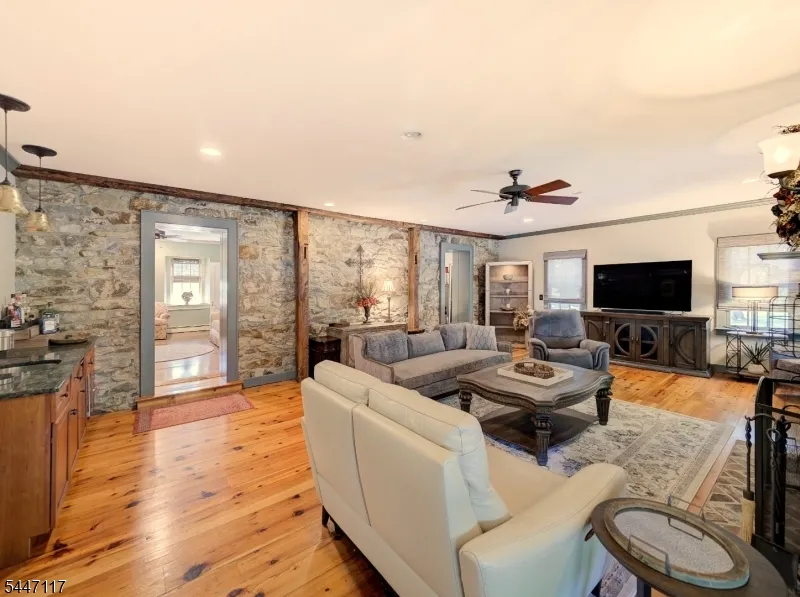 127 E Asbury Anderson Rd Washington, NJ 07882