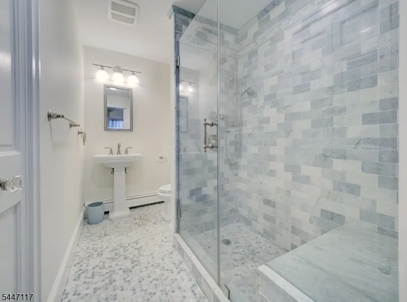 127 E Asbury Anderson Rd Washington, NJ 07882