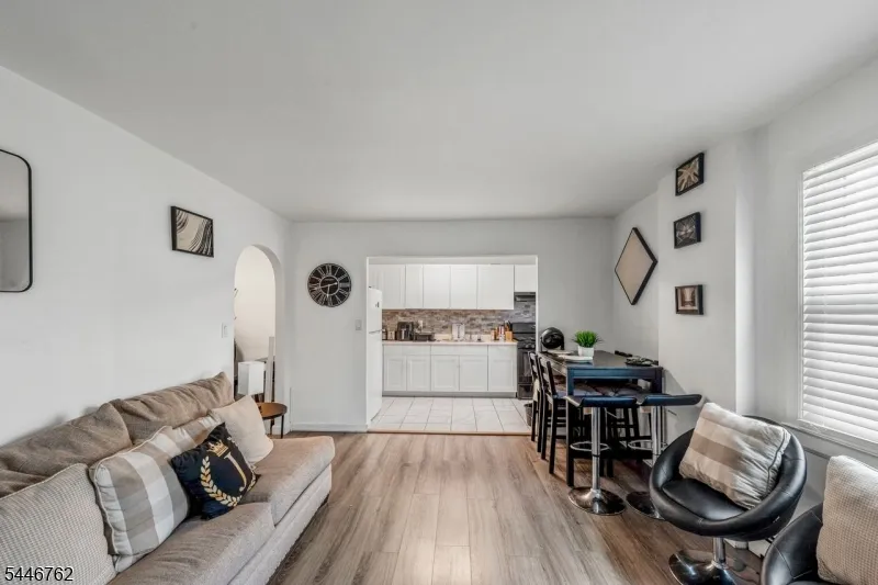 955 E Front St Plainfield City, NJ 07062