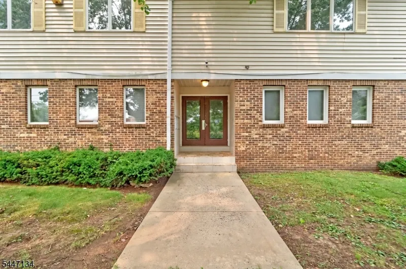 14 Lawrence St #3A Unit 3A Bloomfield, NJ 07003