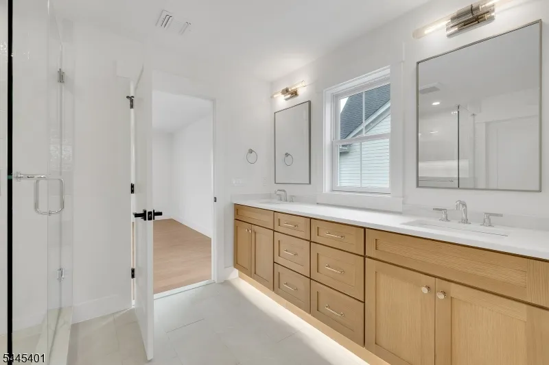 1139 Raritan Rd Scotch Plains, NJ 07076