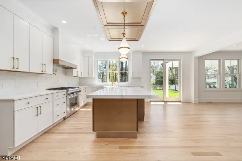 1139 Raritan Rd Scotch Plains, NJ 07076