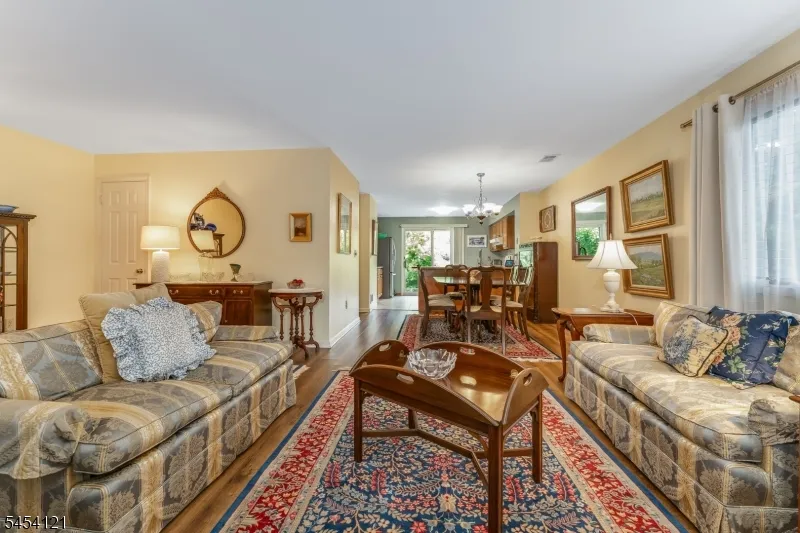 101 Westchester Ter Clinton, NJ 08801