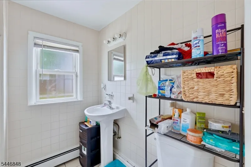 17 Highland Ter Irvington, NJ 07111