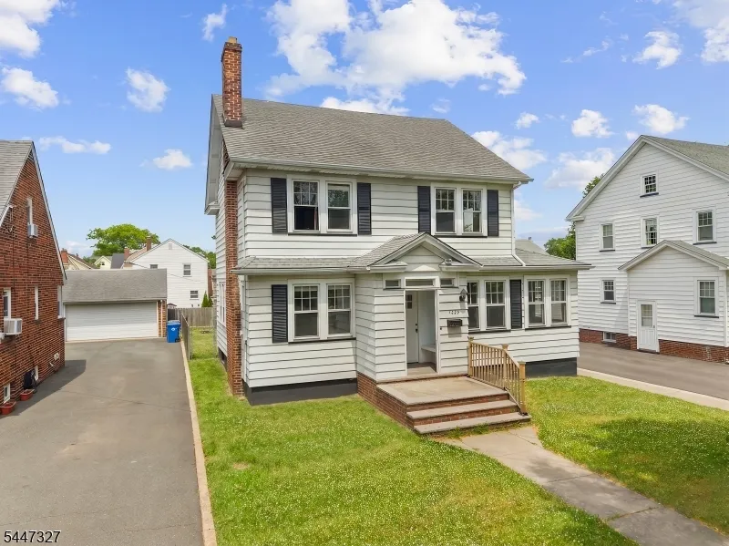 1029 Kipling Rd Elizabeth City, NJ 07208