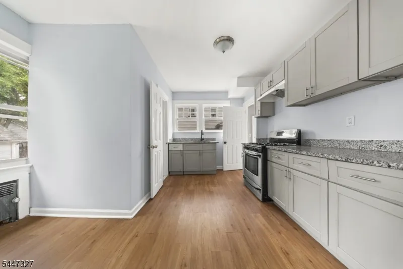 1029 Kipling Rd Elizabeth City, NJ 07208