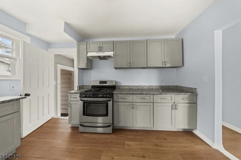 1029 Kipling Rd Elizabeth City, NJ 07208