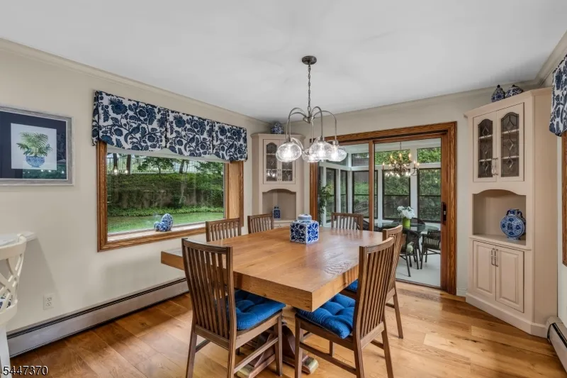 2520 Autumn Dr Wall, NJ 08736