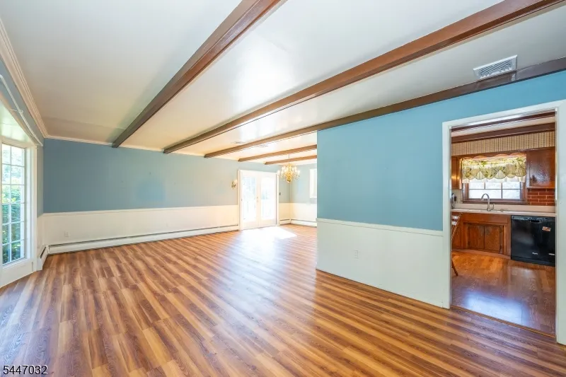 64 Sanford Dr Randolph, NJ 07869