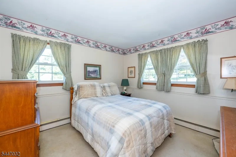 64 Sanford Dr Randolph, NJ 07869