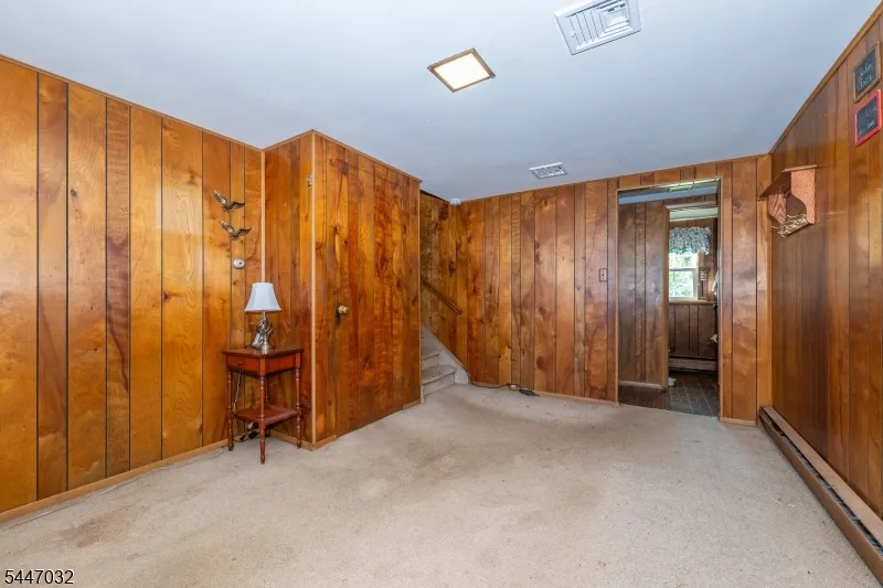 64 Sanford Dr Randolph, NJ 07869
