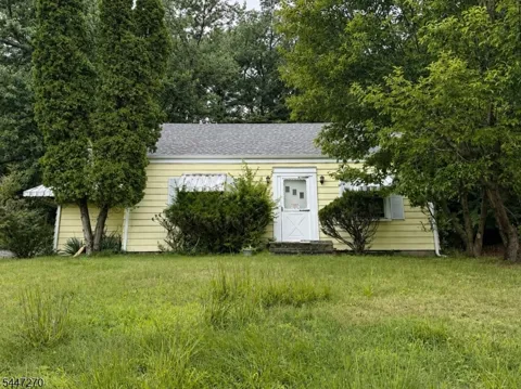 304 Goffle Rd
