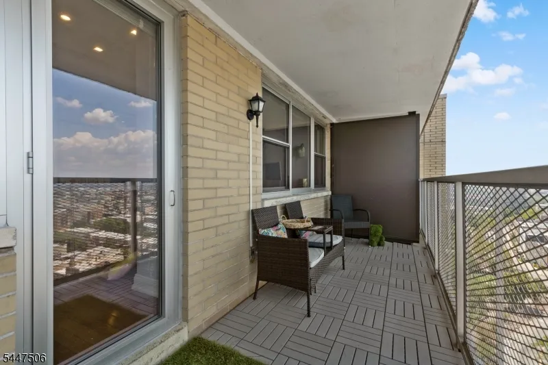 6600 Kennedy Blvd E Apt 23J #23J Unit 23J West New York Town, NJ 07093