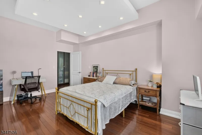 6600 Kennedy Blvd E Apt 23J #23J Unit 23J West New York Town, NJ 07093