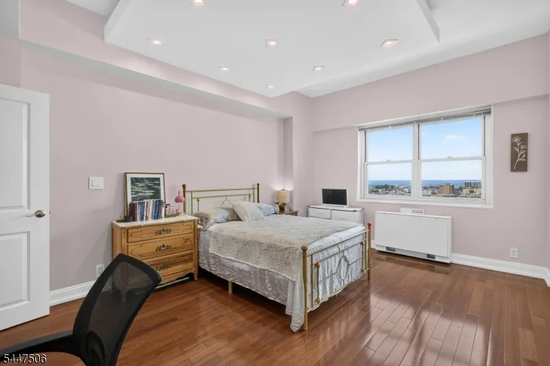 6600 Kennedy Blvd E Apt 23J #23J Unit 23J West New York Town, NJ 07093