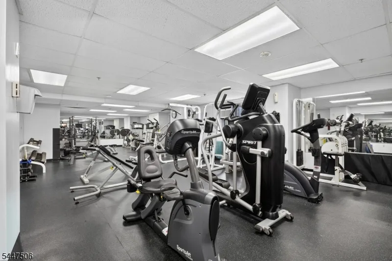 6600 Kennedy Blvd E Apt 23J #23J Unit 23J West New York Town, NJ 07093