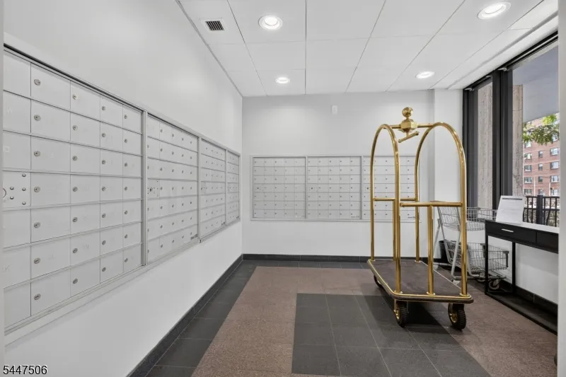 6600 Kennedy Blvd E Apt 23J #23J Unit 23J West New York Town, NJ 07093