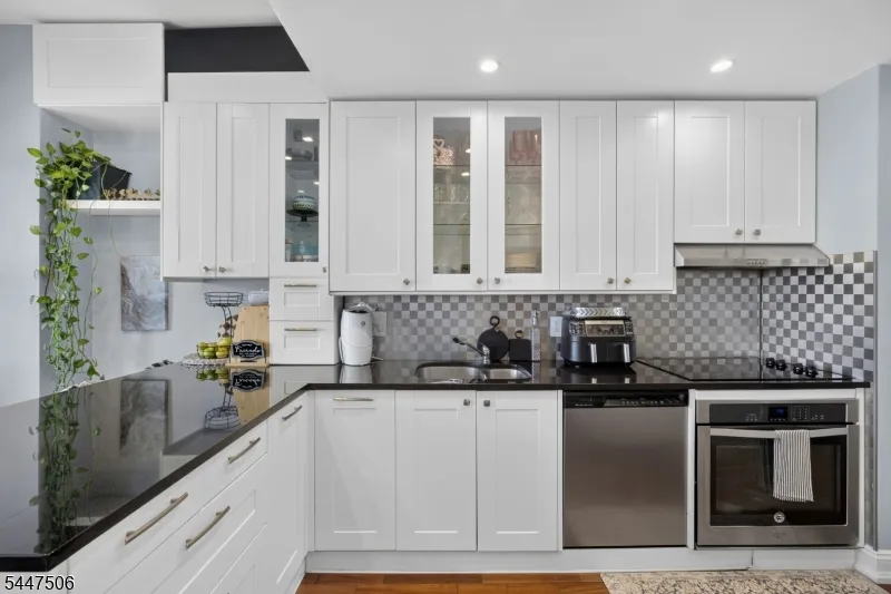 6600 Kennedy Blvd E Apt 23J #23J Unit 23J West New York Town, NJ 07093