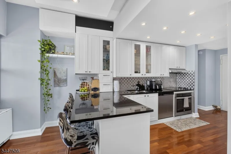 6600 Kennedy Blvd E Apt 23J #23J Unit 23J West New York Town, NJ 07093