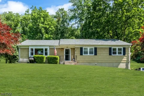 144 Mount Joy Rd