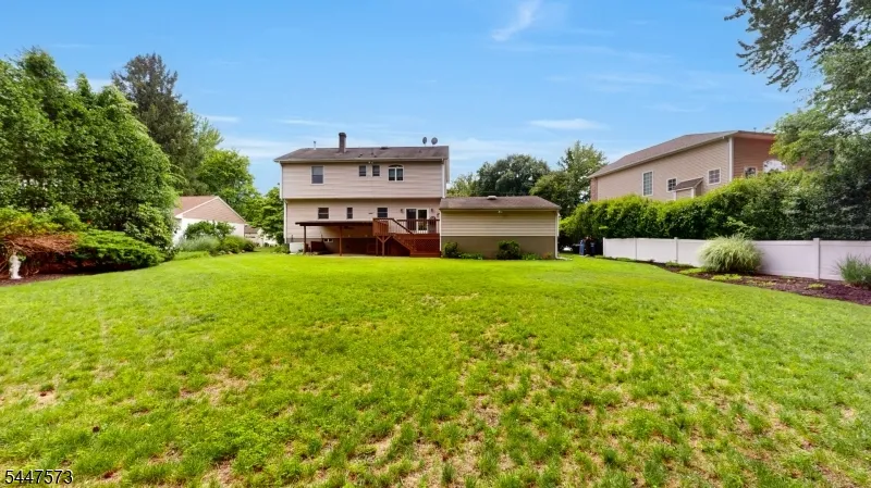 41 Circle Dr Paramus, NJ 07652