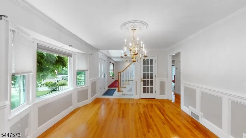 41 Circle Dr Paramus, NJ 07652