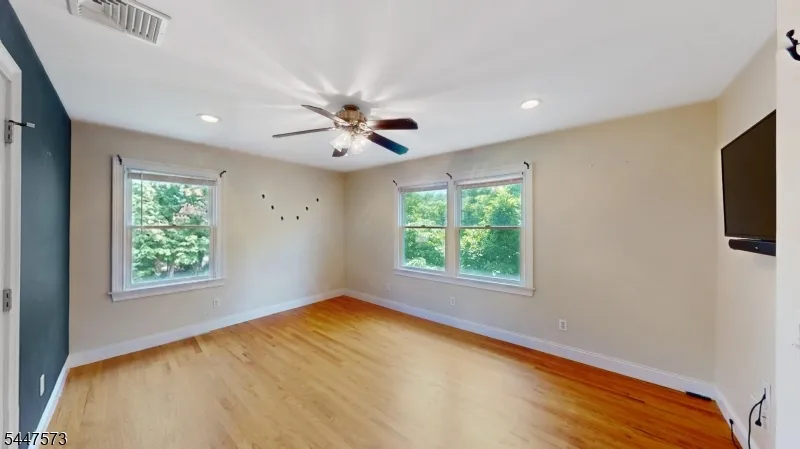 41 Circle Dr Paramus, NJ 07652