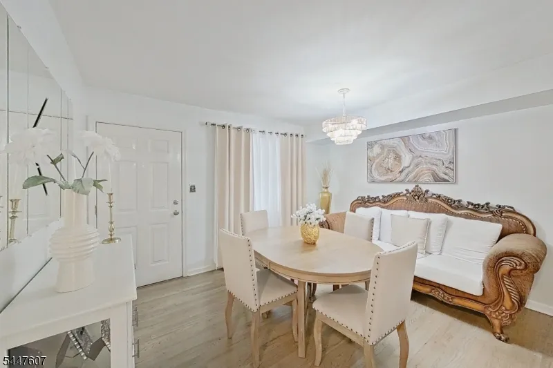 337 18Th Ave Newark City, NJ 07108