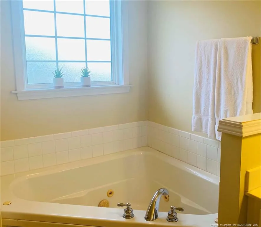 1851 Balmoral Drive Fayetteville, NC 28304