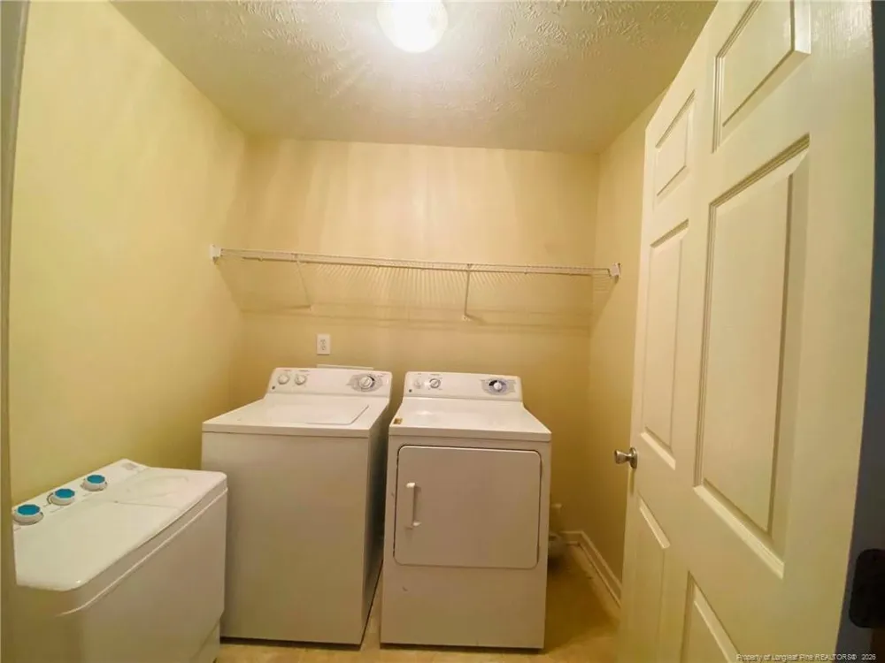 1851 Balmoral Drive Fayetteville, NC 28304