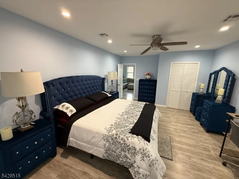 161 Harvard Rd Pennsville, NJ 08070
