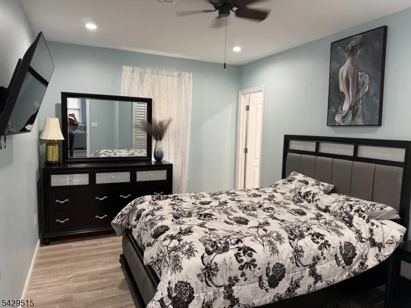 161 Harvard Rd Pennsville, NJ 08070