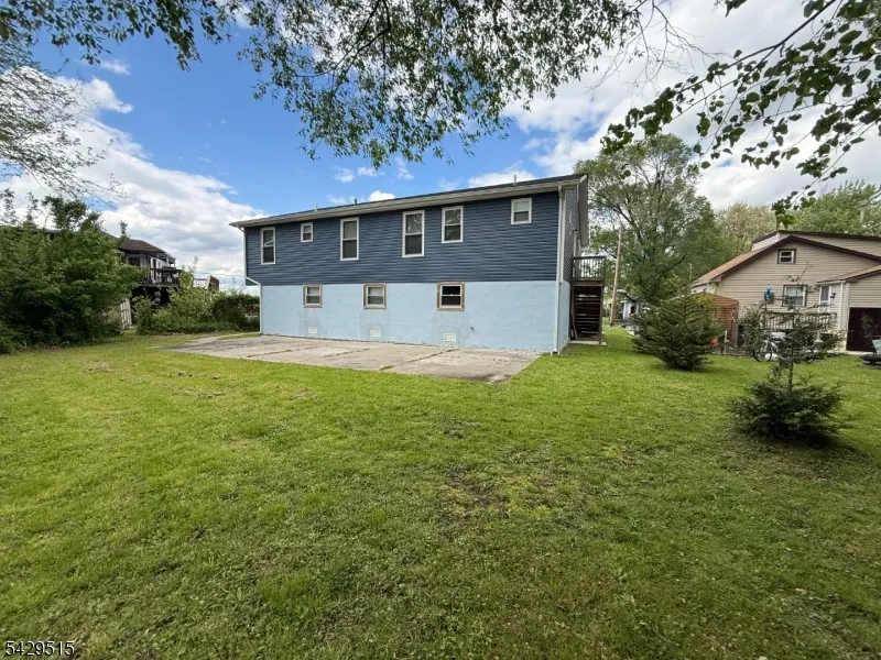 161 Harvard Rd Pennsville, NJ 08070