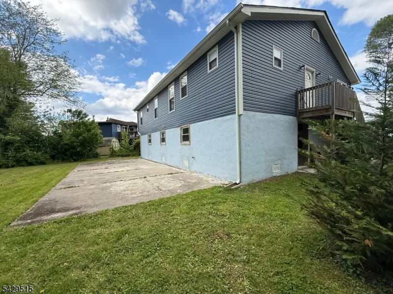 161 Harvard Rd Pennsville, NJ 08070