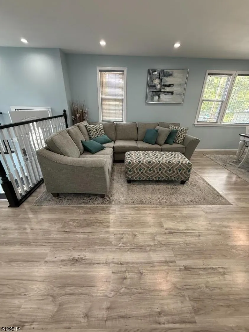 161 Harvard Rd Pennsville, NJ 08070