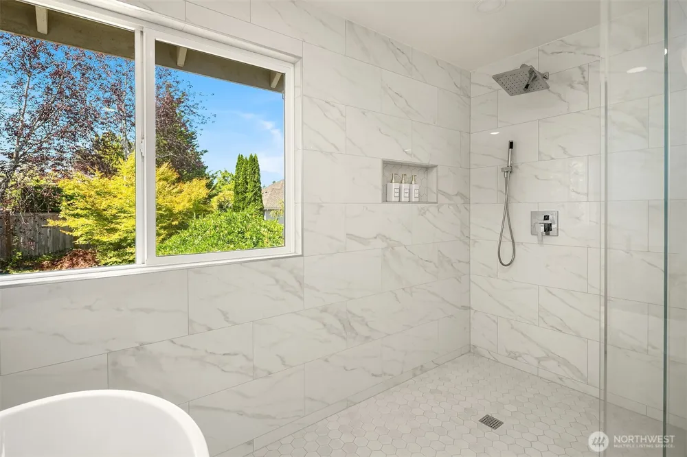 6633 Fairway Avenue SE Snoqualmie, WA 98065