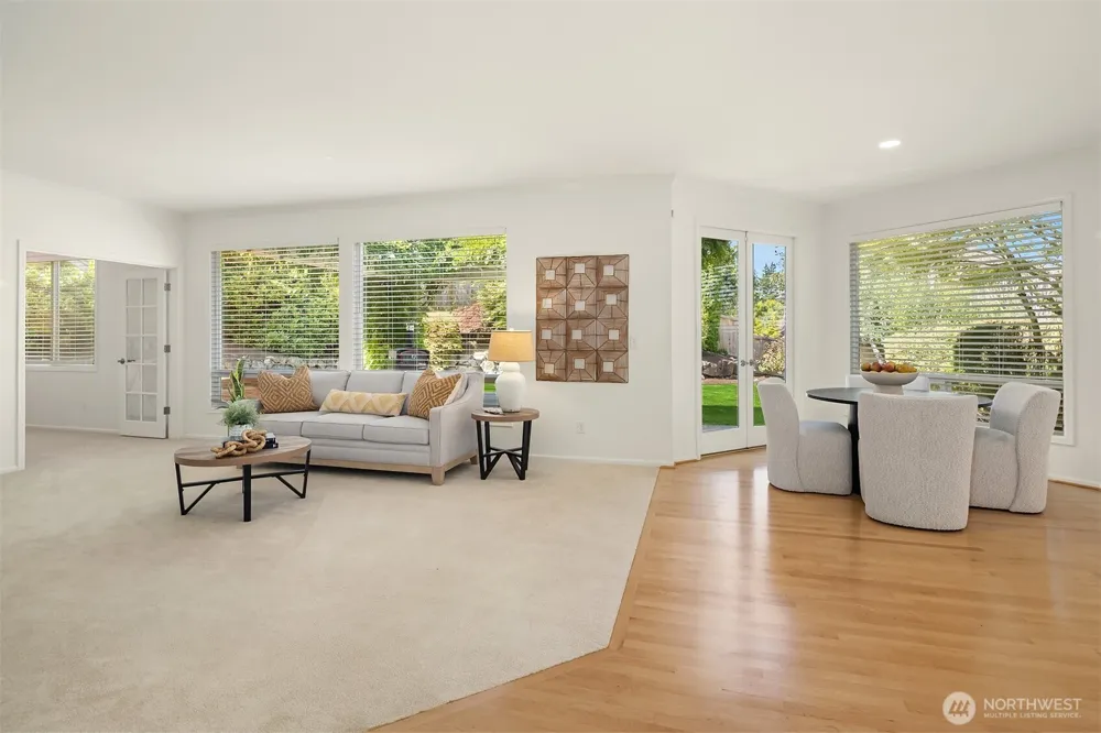 6633 Fairway Avenue SE Snoqualmie, WA 98065