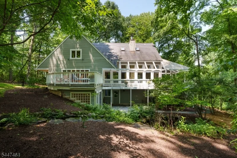 30 Poor Farm Rd Hopewell, NJ 08534