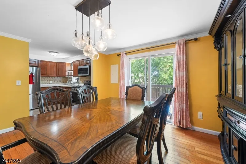 4 Dandridge Dr Newark City, NJ 07108