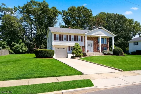 38 Brunswick Dr