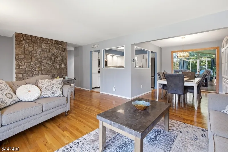 38 Brunswick Dr Howell, NJ 07731