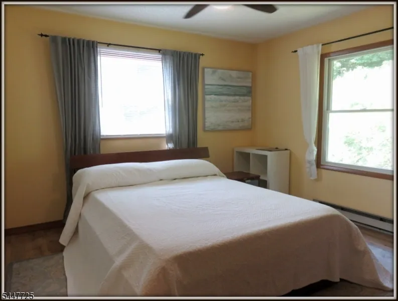 903 Dove Island Rd Stillwater, NJ 07860