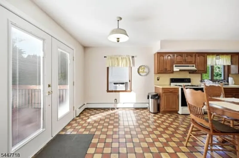 309 Erie Ave Midland Park, NJ 07432